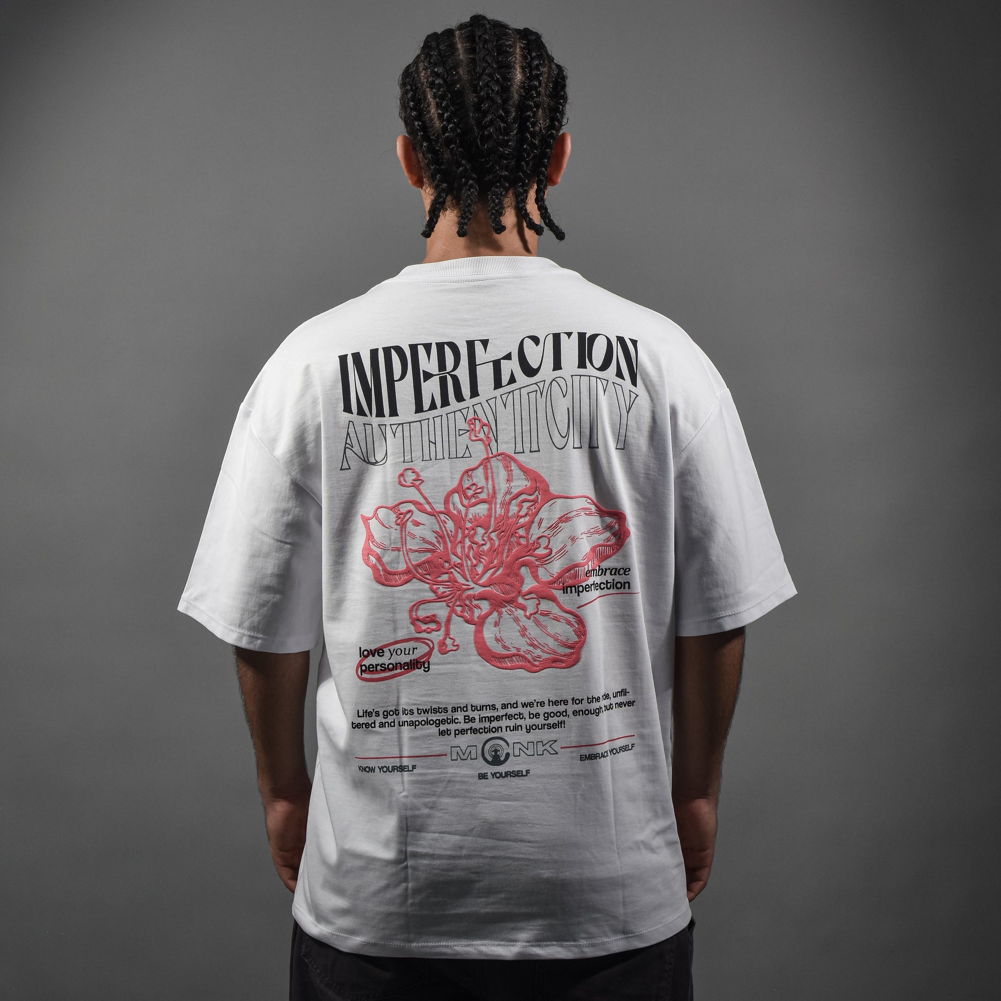Imperfection ,Oversized t-shirt blanca