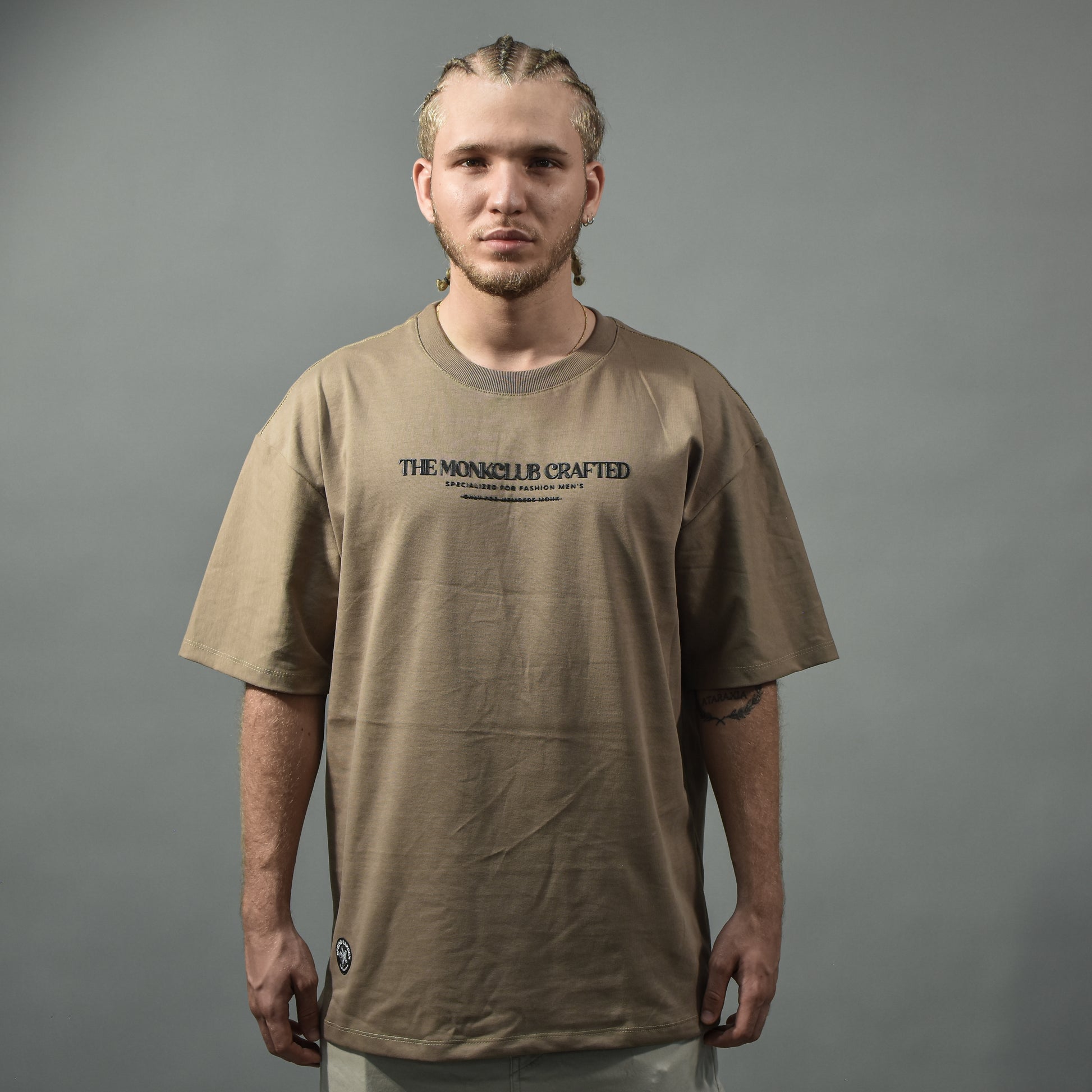 Arrow ,Oversized t-shirt  tierra